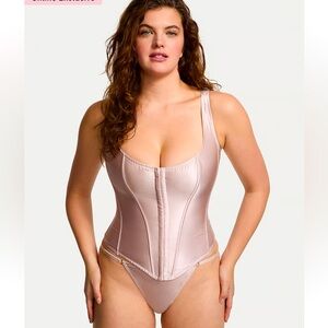 VS Satin corset w/ matching bottoms. Med. (NWT)